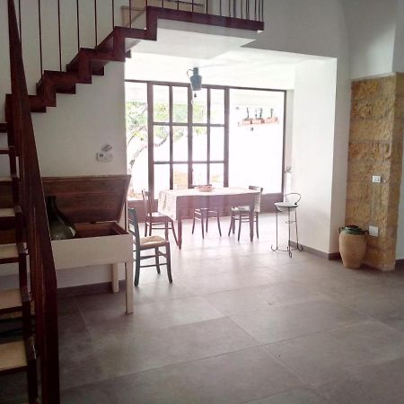 Bed and Breakfast Cortile Calinea Кастриньяно-дель-Капо Экстерьер фото