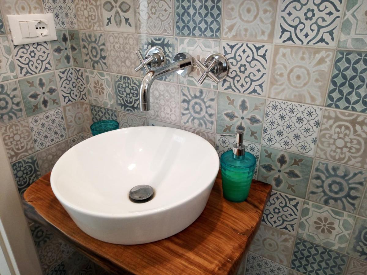 Bed and Breakfast Cortile Calinea Кастриньяно-дель-Капо Экстерьер фото