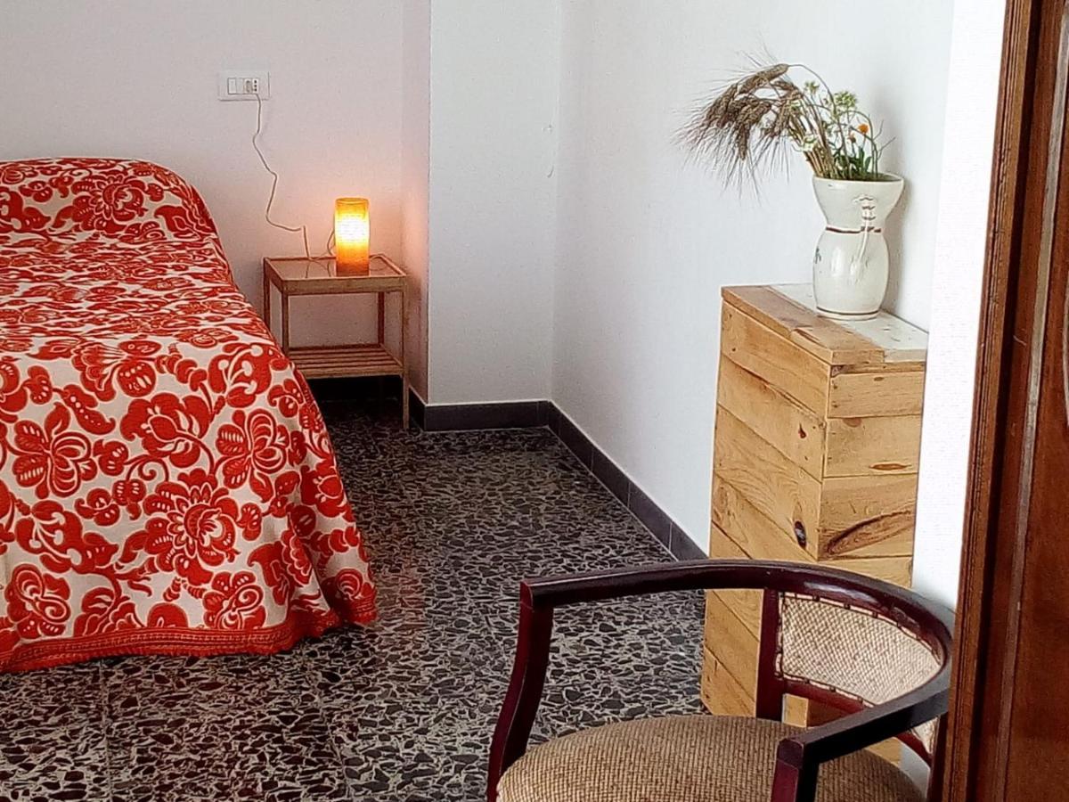 Bed and Breakfast Cortile Calinea Кастриньяно-дель-Капо Экстерьер фото