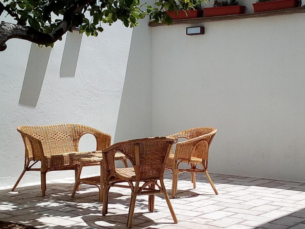Bed and Breakfast Cortile Calinea Кастриньяно-дель-Капо Экстерьер фото